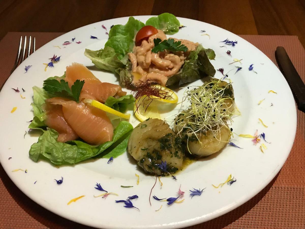 Room Bistro 33 Commugny Dış mekan fotoğraf