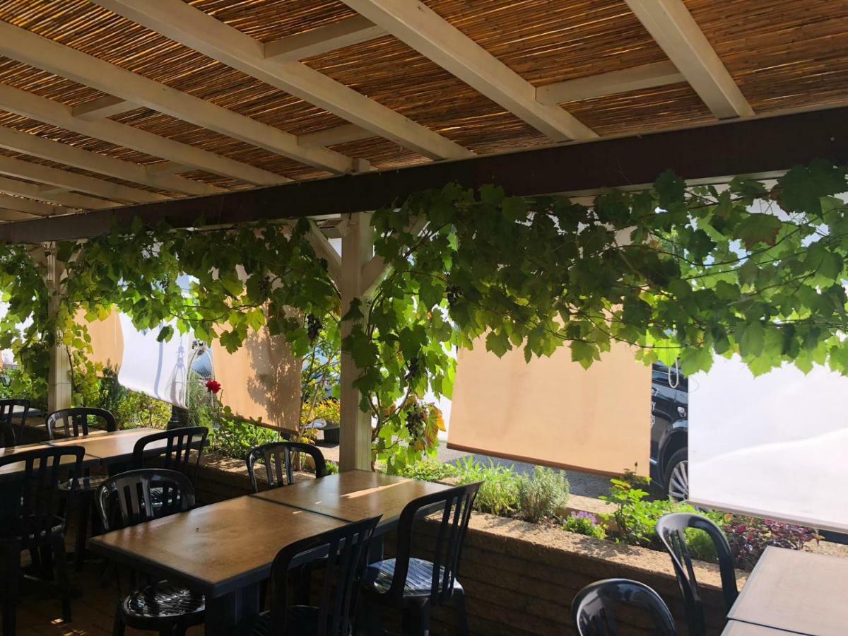 Room Bistro 33 Commugny Dış mekan fotoğraf